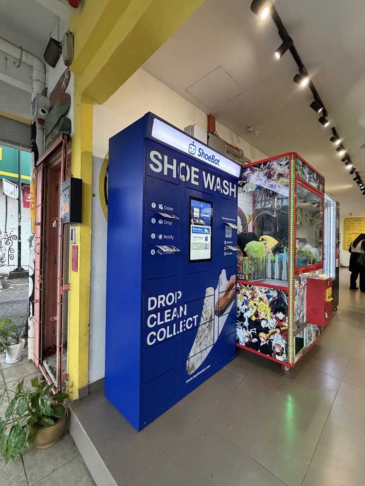 Shoebot Bangsar Baru - Shoe Cleaning Service